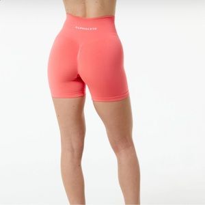Alphalete Amplify Short 4.5”